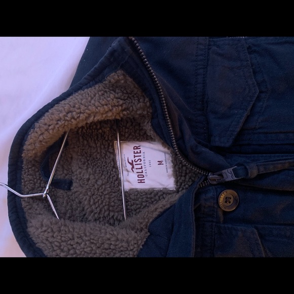 American Eagle Winter Jacket - Picture 2 of 3